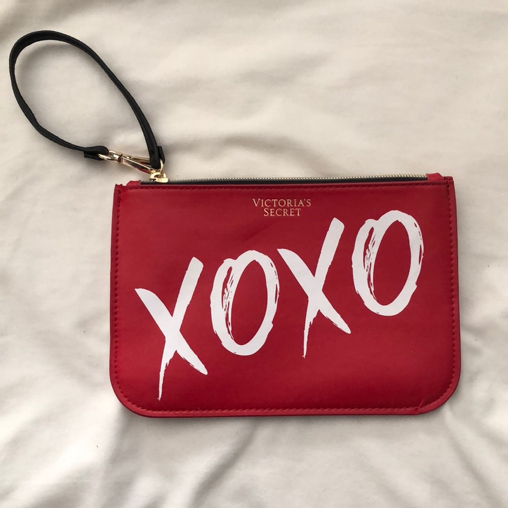 Victoria’s Secret Wristlet - brand new